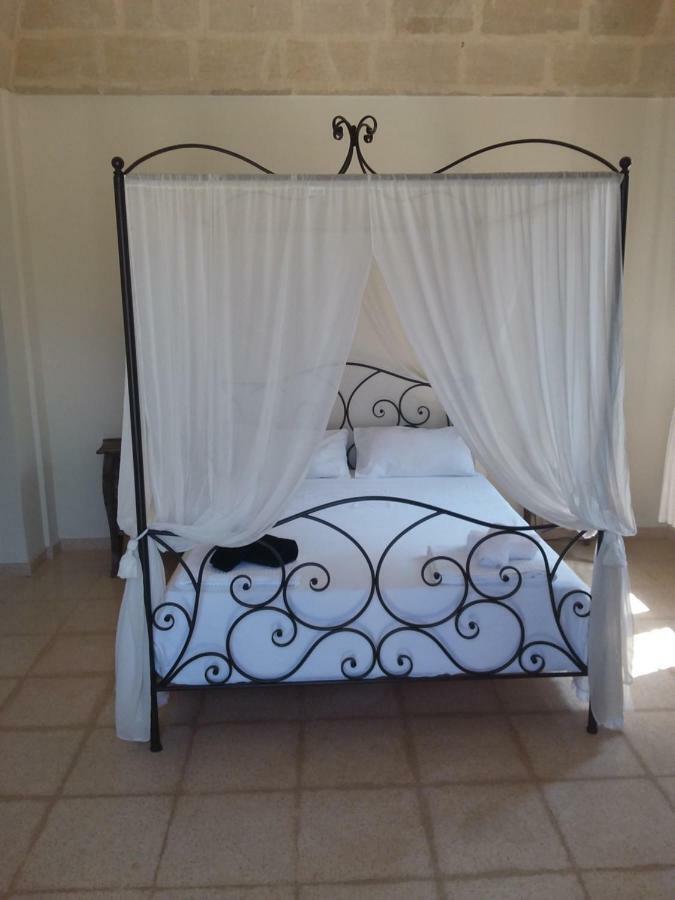 Villa Pardonise- Puglia-Salento-Casa Vacanze Diso Exterior photo